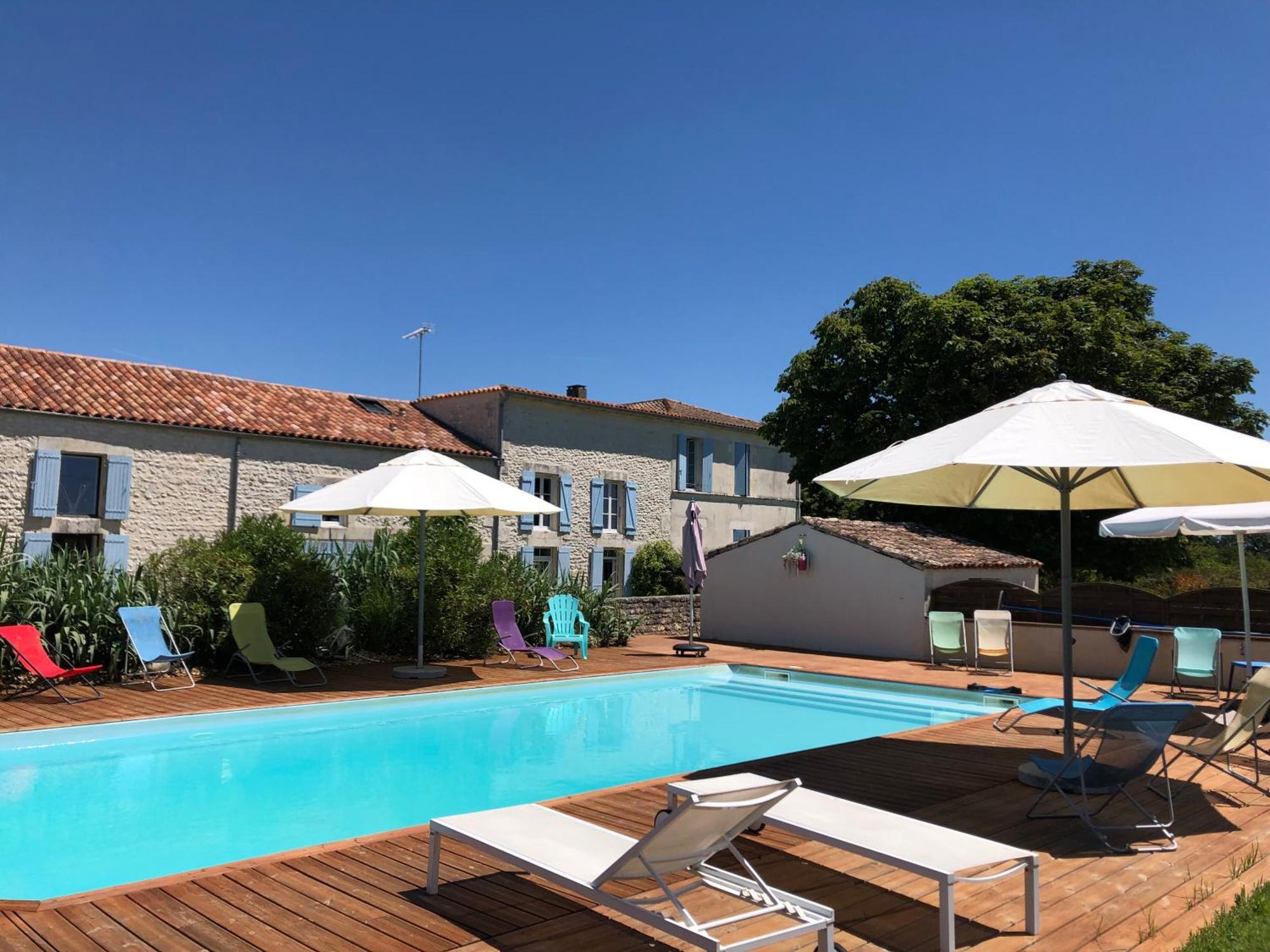 Le Domaine Des Aguins ξενώνας Saujon Εξωτερικό φωτογραφία