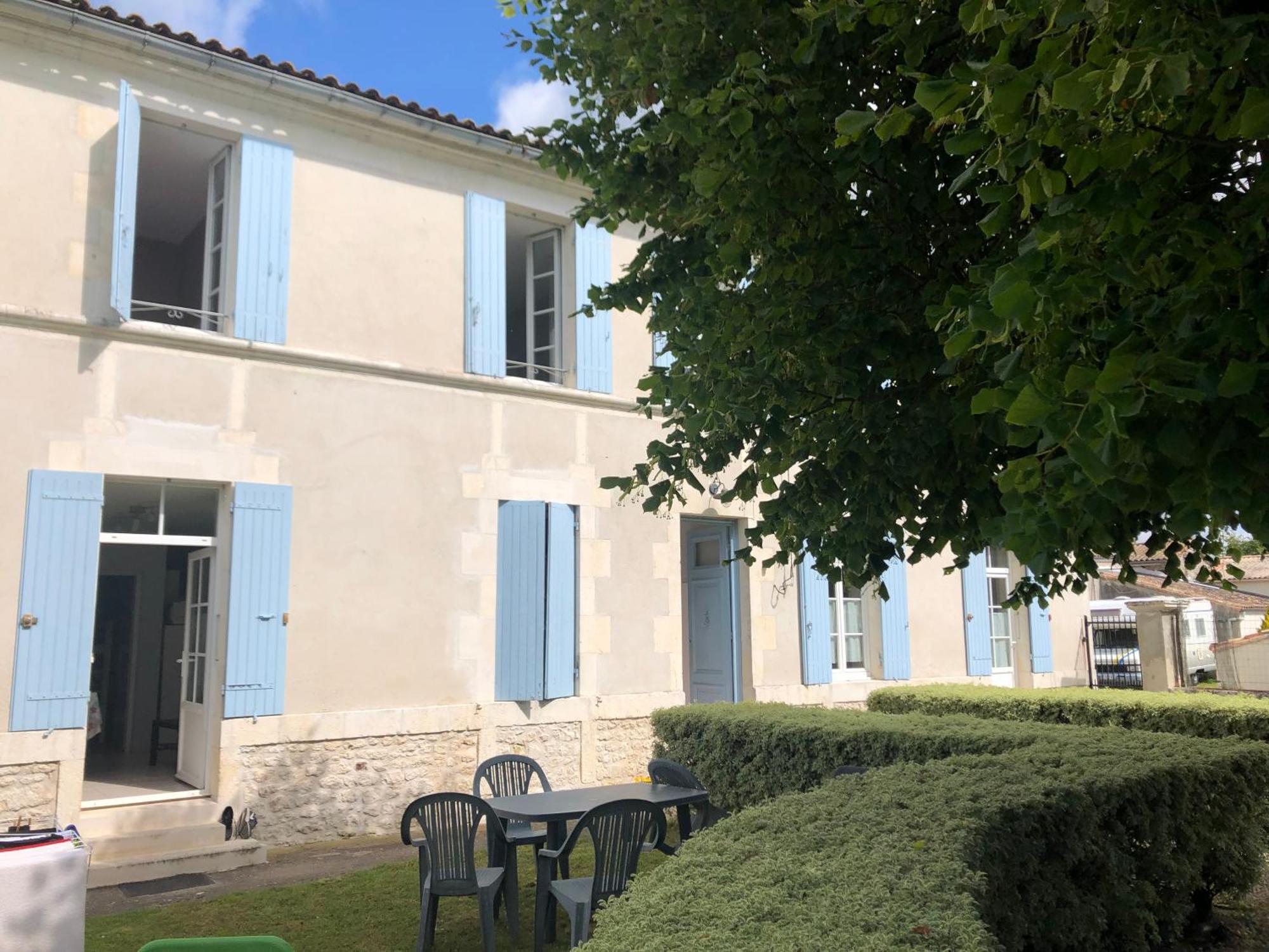 Le Domaine Des Aguins ξενώνας Saujon Εξωτερικό φωτογραφία